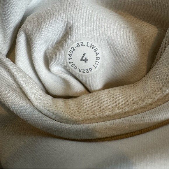 Lululemon Court Rival High-Rise Skirt Long White Size 4 - Picture 2 of 8